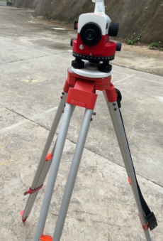 太陽光発電ブラケット専用高精度傾斜計