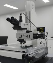 Kính hiển vi laser kiểm tra tấm wafer