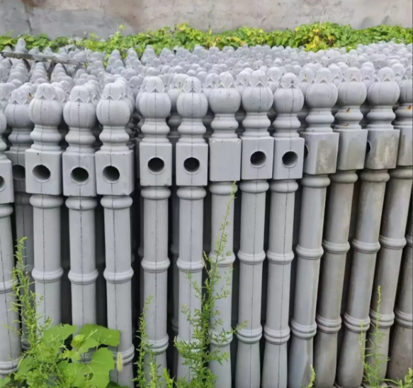 Pagar Lanskap Beton Timbul Dekoratif