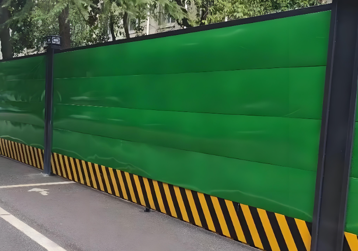 Green Wall Integrated Concrete Fence