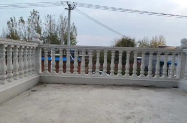 Hàng rào bê tông đóng dấu trang trí