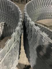 สถานีไฟฟ้าโซลาร์เซลล์ลวดมีดโกนพิเศษ