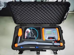 Détecteur de défauts de câbles à transmission à distance sans fil