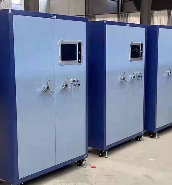 Tủ súng nhà thông minh lồng gắn tường