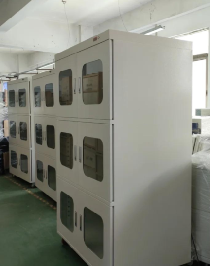 Lemari Anti-Magnet Portabel Mobile