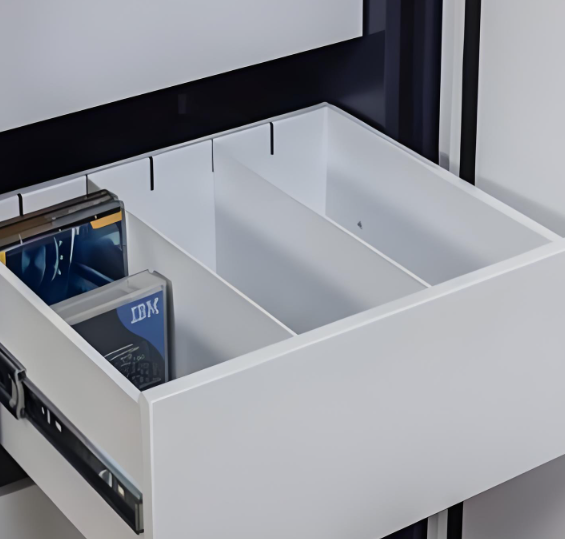 Lemari Anti-Magnet Meja Kantor Kecil