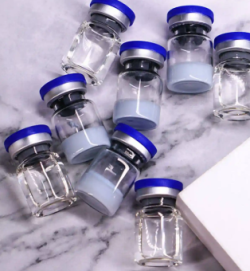 <span>Chai</span> chứa thuốc bột khống khô có nắp sàng tích hợp