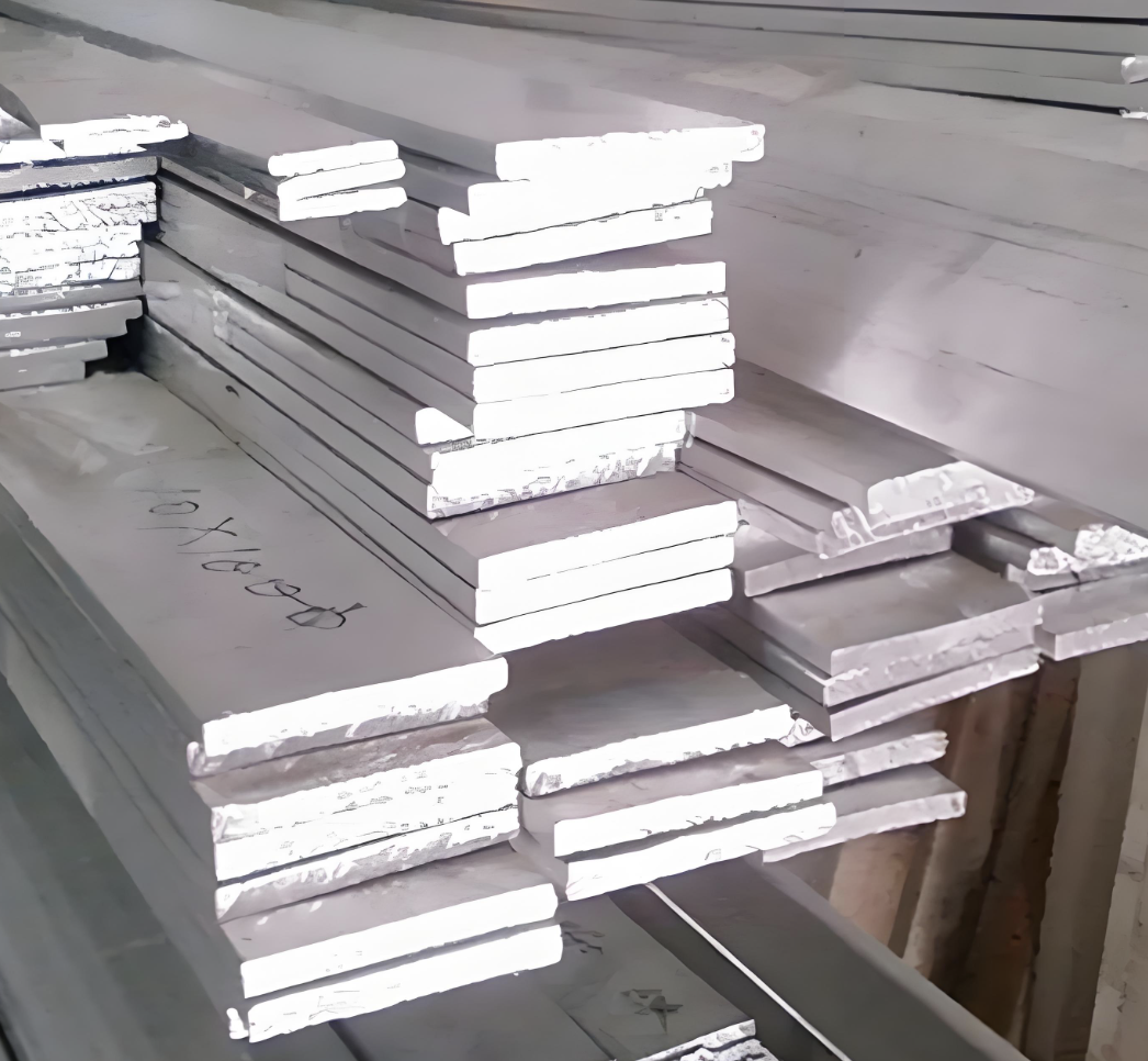 Barre plate en aluminium sur mesure pré-courbée (pour constructions spéciales)