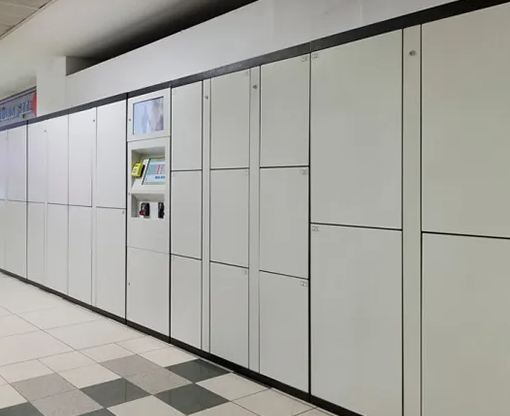 Armoire intelligente pour livraison de plats à emporter à température contrôlée