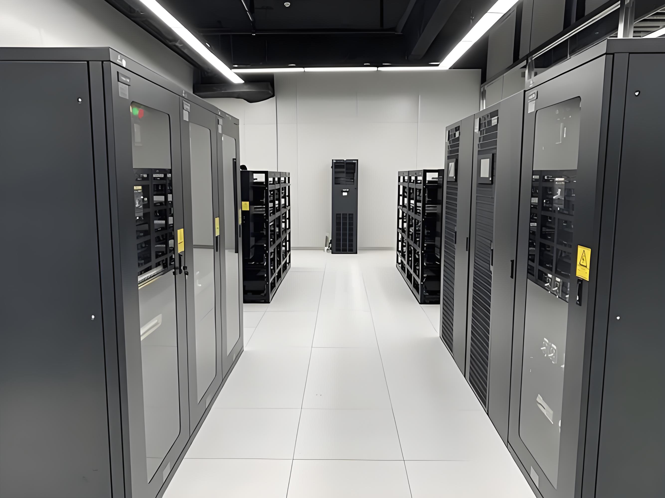 AC Ruang Komputer Split Modular (7kW per Unit)