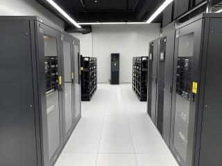 Máy lạnh phòng máy tính tách mô-đun (7 kW mỗi đơn vị)