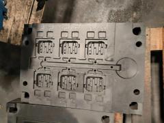 Moule d'extrusion en alliage d'aluminium de précision pour la construction