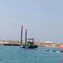 Remote-controlled Mini Underwater Dredger