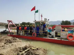 Amphibious Wetland Dredger