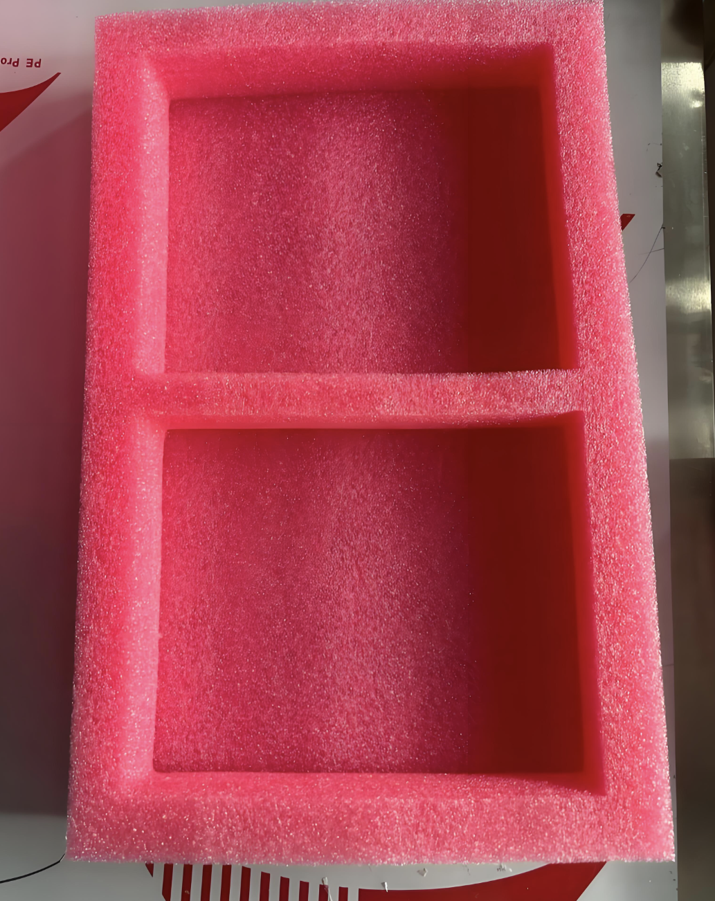 แผ่นโฟมขาวมุกอีพีอี (EPE) ต้านไฟฟ้าสถิตย์ สำหรับอุปกรณ์อิเล็กทรอนิกส์ด้านความแม่นยำ