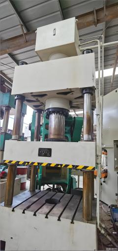 Four-Column Industrial Hydraulic Press