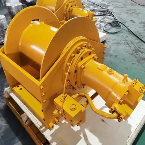 Treuil hydraulique de traction de câbles marins