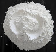 Carbonate de zinc basique pour aliments pour animaux