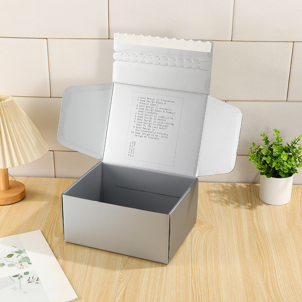 Boîtes ondulées isolées pour la chaîne du froid