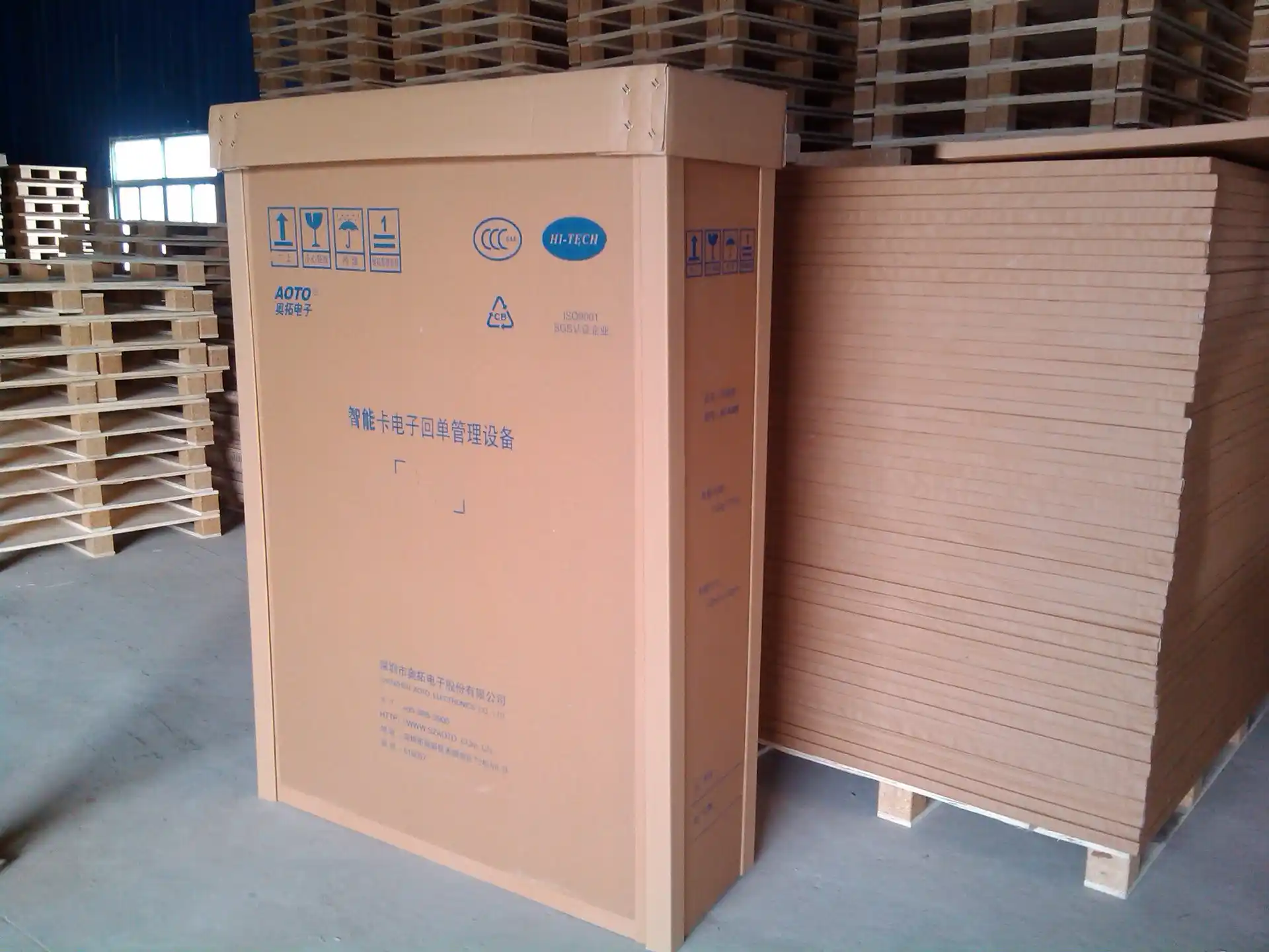 กระดาษคาร์ดบอร์ดรูปแบบรังผึ้งสำหรับตกแต่งที่พิมพ์ตามคำสั่งซื้อ