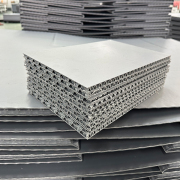 กระดาษแข็งรูปผึ้งสำหรับบรรทุกหนัก มีความแข็งแรงสูง