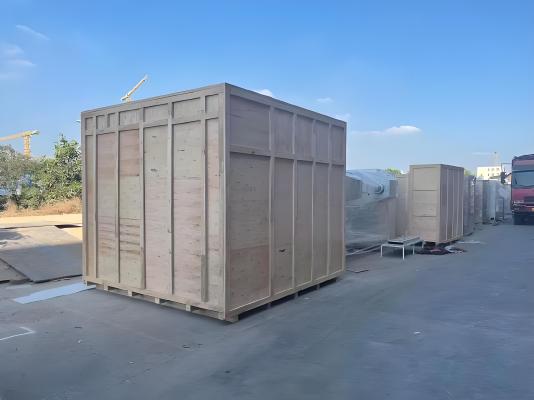 Insulated IPPC Fumigated Wooden Cold Chain Crate