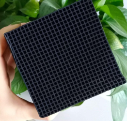 <span>Karbon</span> Aktif Sel <span>Honeycomb</span> Tempurung Kelapa Yang Diubah Untuk Pengolahan Gas Buangan Industri Tahan Air