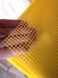 Kain Fiberglass Berarah Satu dengan Modulus Tinggi