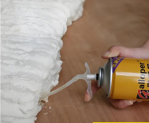 Agent de soufflage physique au CO2 supercritique pour l'extrusion de plastiques