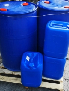 Biocide spécial à l'éthylène urée pour le traitement des eaux