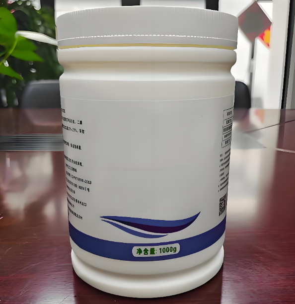 Algicide et bactéricide spécial pour le traitement des eaux usées