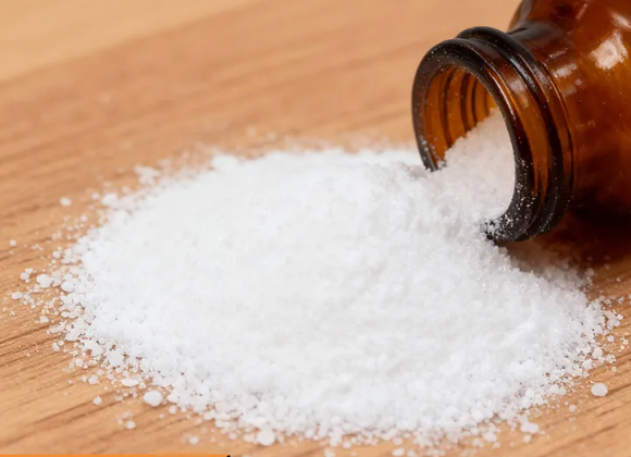 Algicide biocide non oxydant pour eaux de refroidissement en circulation