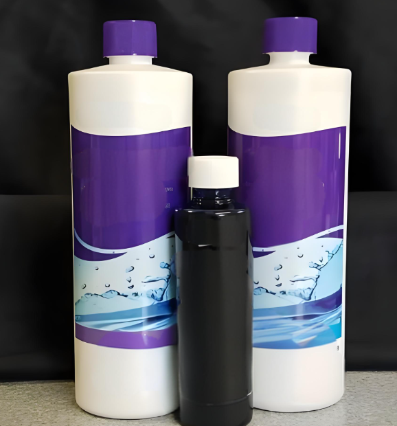 Algicide oxydant et désinfectant pour piscines et spas