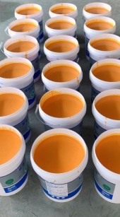 Aerosol Self-Priming High Temperature Paint