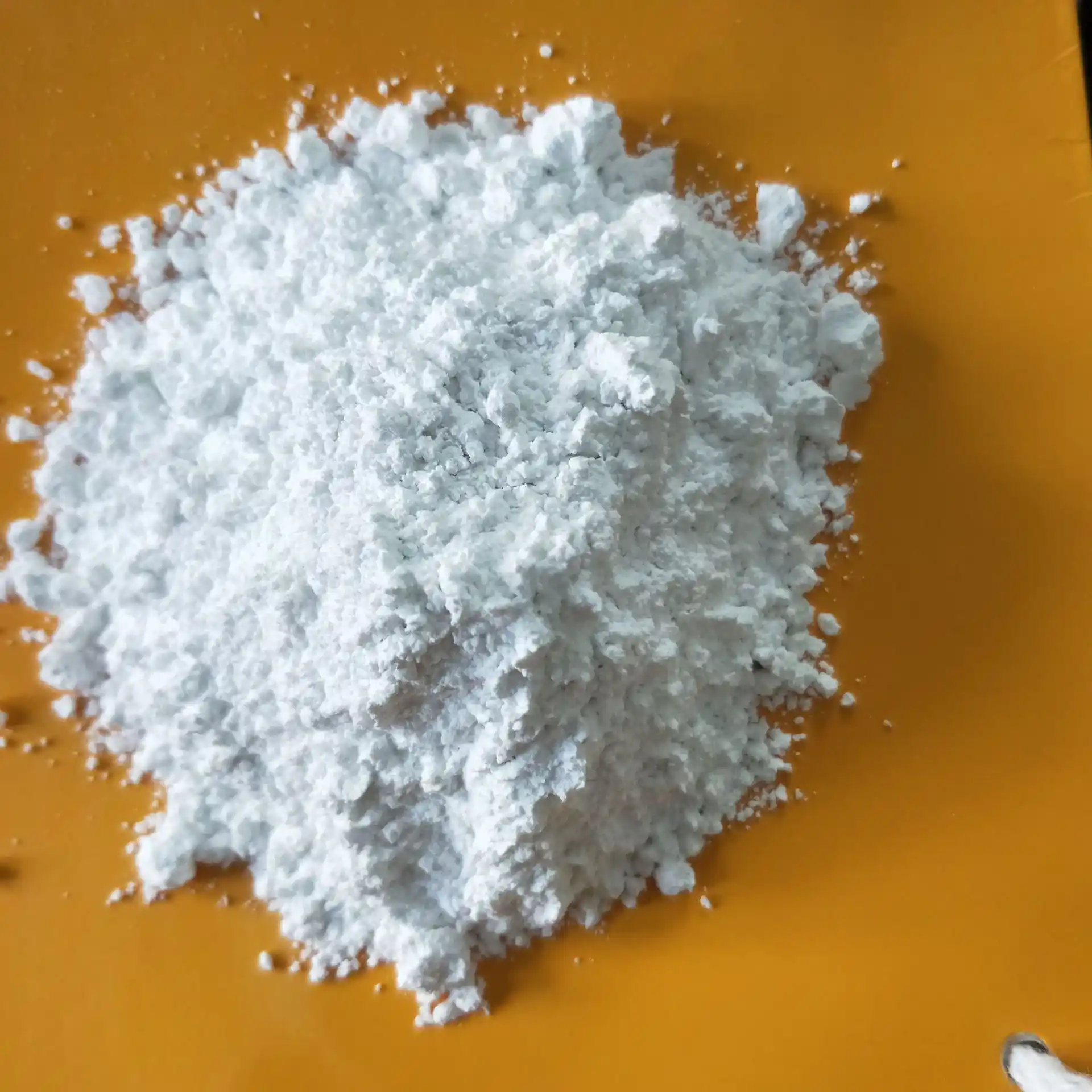 คาร์บอเนตลิเธียมเกรดไขมันหล่อลื่นอุณหภูมิสูง