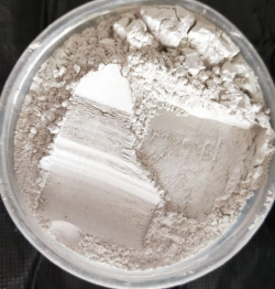 Liquid Composite Mycotoxin Adsorbent for <span>Livestock</span> Drinking Water