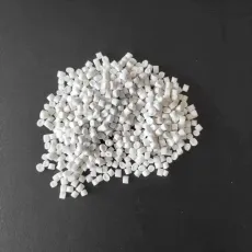 Granulés recyclés HDPE de qualité injection conformes au contact alimentaire