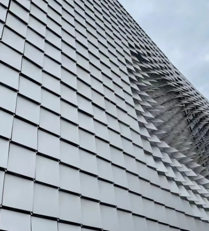 フッ素樹脂塗装外壁アルミニウム化粧板