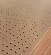 Panneau acoustique perforé en fibre de polyester recyclé