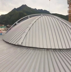 Panel Lengkung Aluminium-Magnesium-Mangan dengan Jahitan Berdiri Rendah