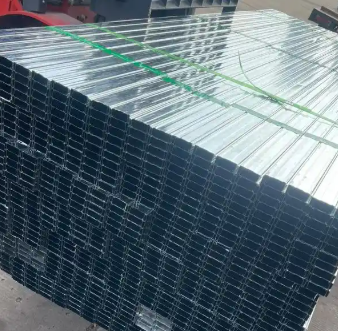 Profilé en acier léger modulaire à installation rapide