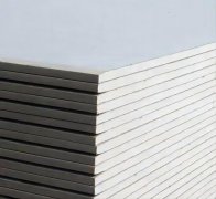 แผ่นจีปซั่มกันชื้นและกันน้ำ ที่มีชั้นป้องกันความชื้น