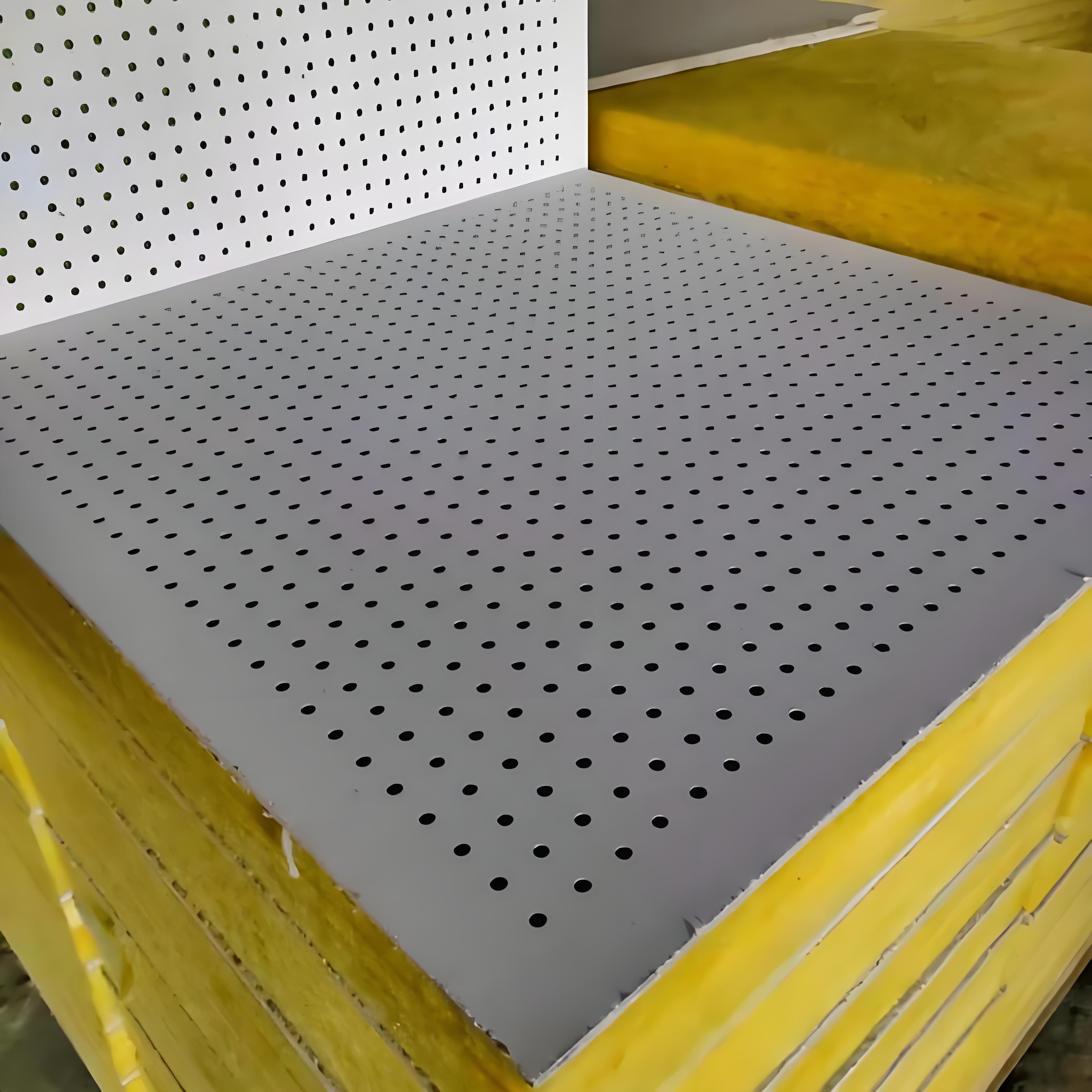 Papan Gypsum Drywall Penyerap Suara