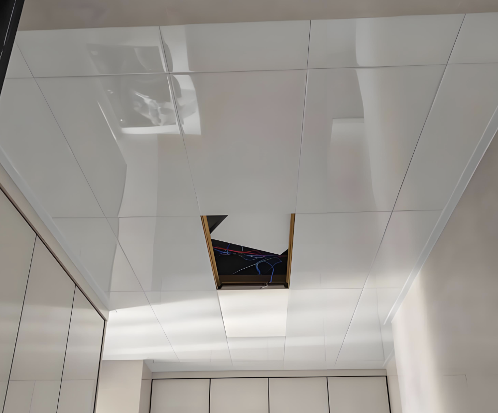 แผ่นกั้นฝ้าอลูมิเนียมพิเศษสำหรับครัวป้องกันน้ำมัน