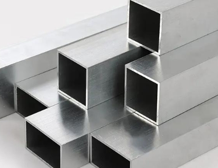 Tubes carrés en aluminium perforé à absorption acoustique