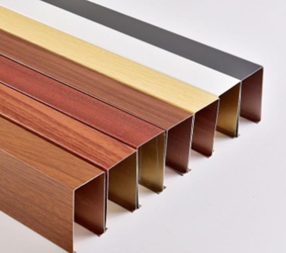 ท่ออลูมิเนียมรูปสี่เหลี่ยมลายไม้ถ่ายเทความร้อน