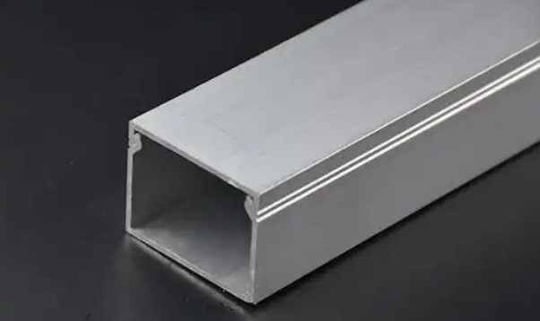 ท่ออลูมิเนียมสี่เหลี่ยมป้องกันความชื้นสำหรับครัวและห้องน้ำ