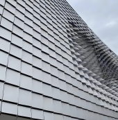 แผ่นคอมโพสิตอะลูมิเนียมเคลือบฟลูออโรคาร์บอน สำหรับผนังหน้าอาคาร