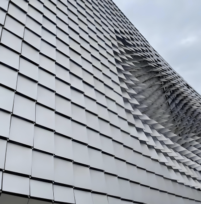 Panel Komposit Aluminium Berlapis Fluorocarbon untuk Fasad Bangunan