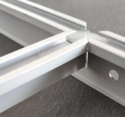 Chevalet de plafond en alliage d'aluminium en forme de U suspendu pour usage commercial